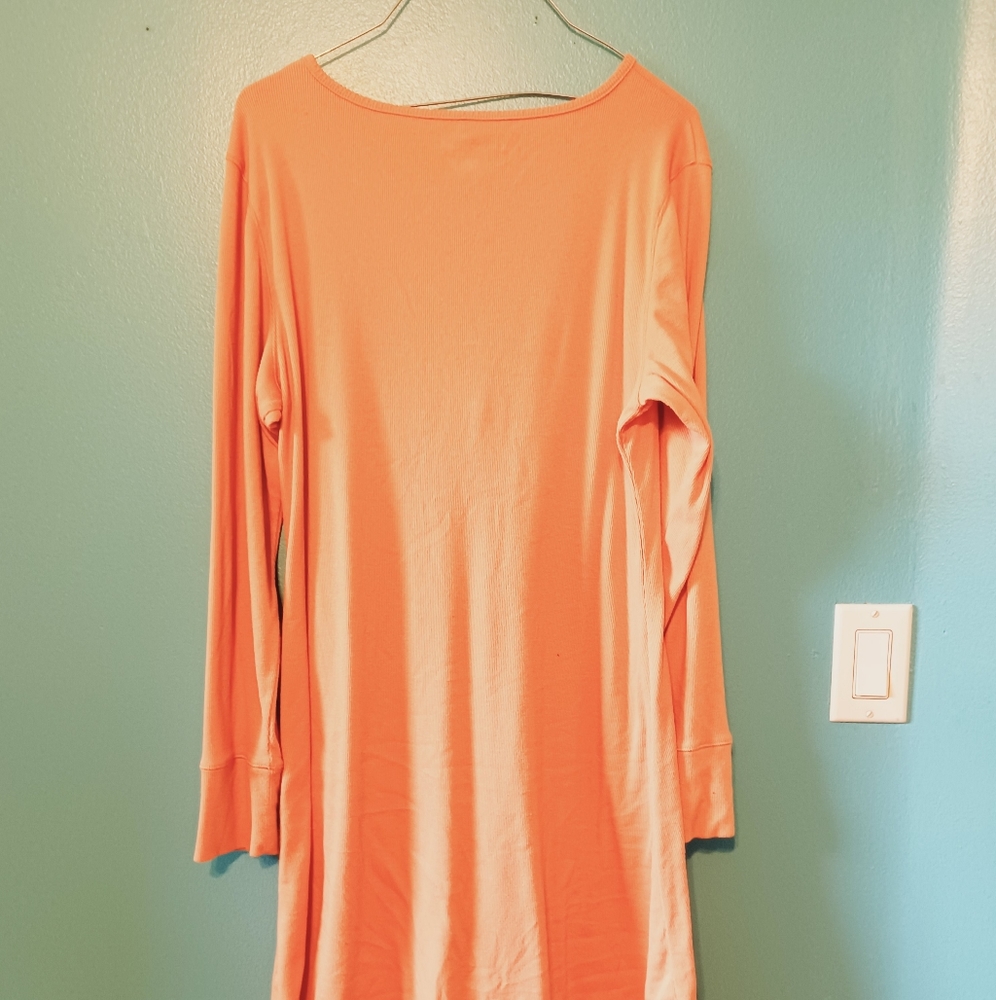 Dress - Picture 3 of 4